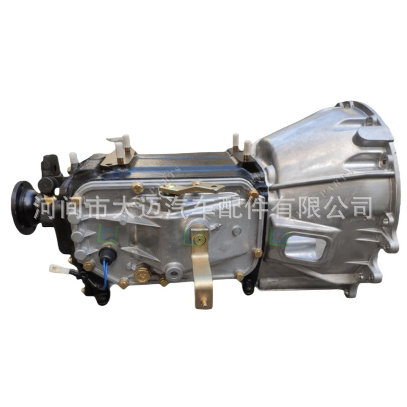 Gearbox 4Jb1 4Jb1T Is Suitable for Isuzu Npr Nkr Nhr Jmc528T6 Light Trucks