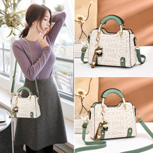 Ů��С���߼��Еr�������2025�¿�������μ�б���Ůʿ����Ů