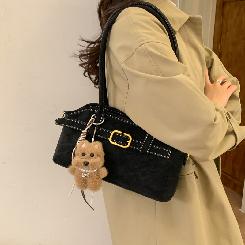 Bagos de hombro bajo la braza de nicho de alto nivel para mujeres otoño y invierno 2025, nuevo tipo de bolso de transporte de mano, bolso de moda