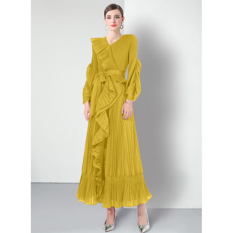 2026 Spring Design Fashionable and Elegant Slim-Fit European and American Style Solid Color Dress with Miyake Pleats Long Skirt 2026 Spring Design Fashionable and Elegant Slim-Fit European and American Style Solid Color Dress with Miyake Pleats Long Skirt
