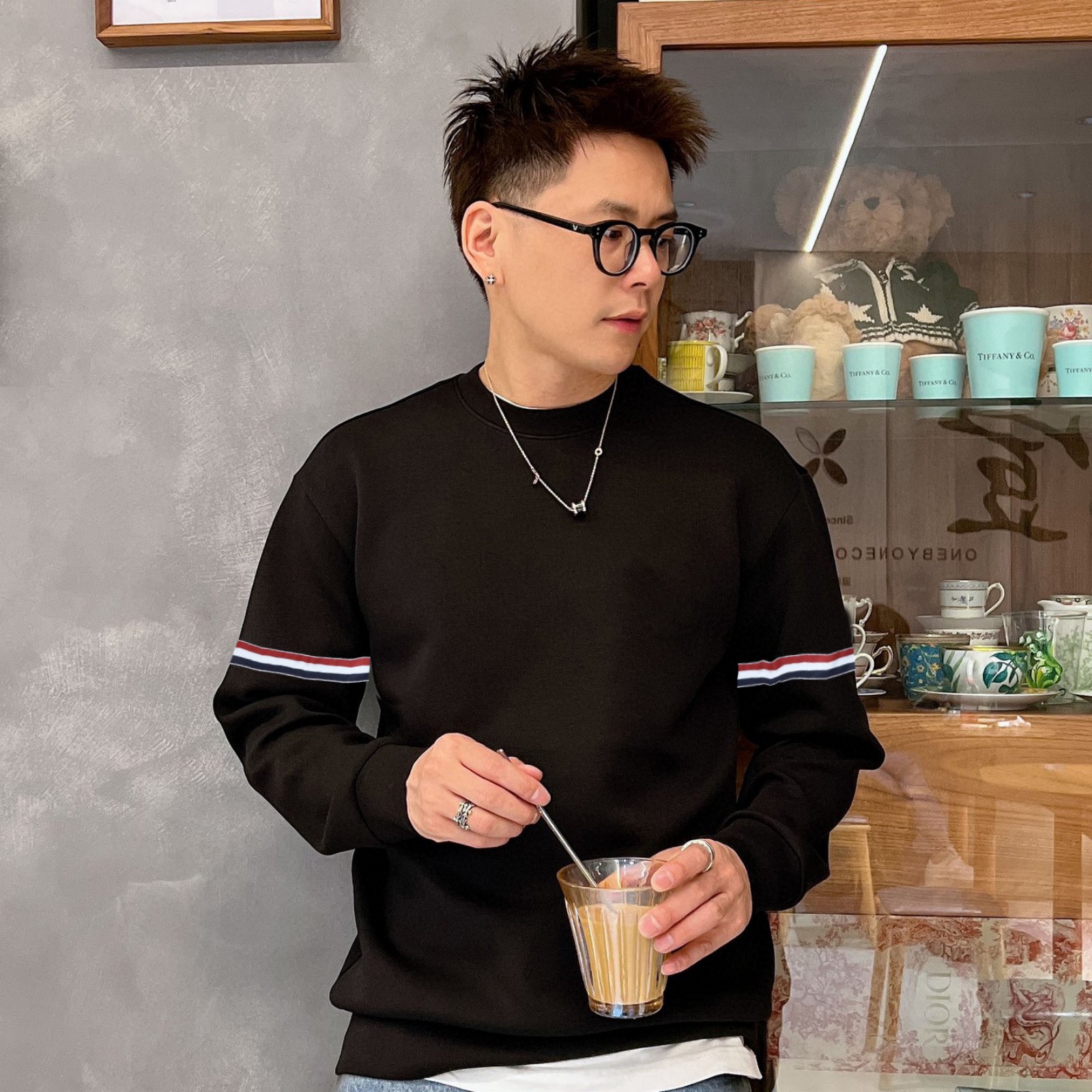 黑色上衣（不加绒）