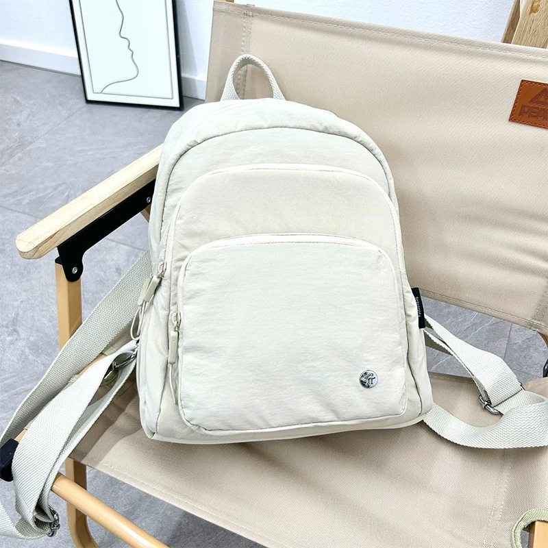 2024年流行新款休闲双肩包超大容量日韩潮流学生男女通用厂家直发