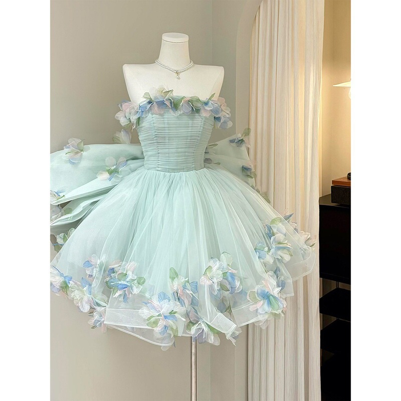 Sweet Strapless Niche Evening Gown, Fairy-Like Princess Style Puffy Dress, 2026 New Slim-Fit Bridal Robe Sweet Strapless Niche Evening Gown, Fairy-Like Princess Style Puffy Dress, 2026 New Slim-Fit Bridal Robe