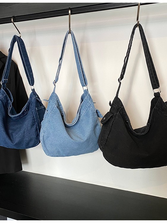 Retro denim shoulder bag, capacious trend one-shoulder bag
