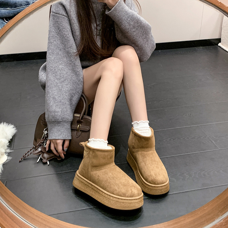 厚底短筒雪地靴女2025冬季保暖加绒皮毛一体雪地靴棉鞋套筒短靴