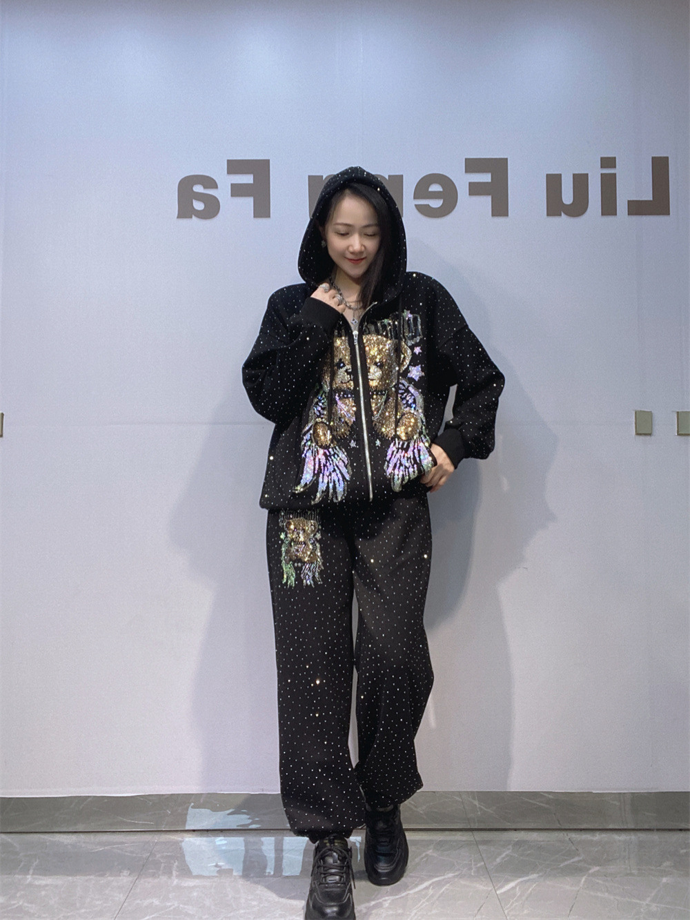 Trajes deportivos de tamaño grande de dos piezas para mujeres otoño invierno con cremallera con chaqueta con capuzas con trozos de perforación llenos de pantalones de ocio al aire libre