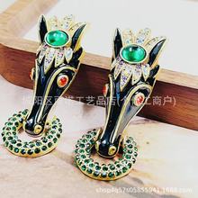 新款青岛耳钉中古饰品珐琅彩钻立体马头造型小设计复古独特耳饰