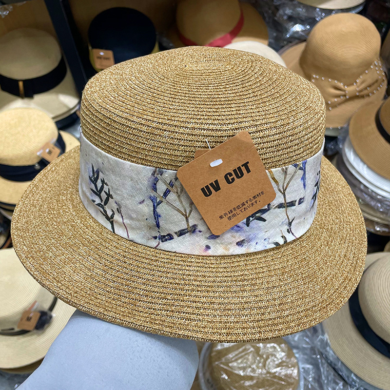 Retro Flat Top Printing Chain Strap Straw Hat Summer Holiday Concave Shape Sun Protection Hat display picture 5