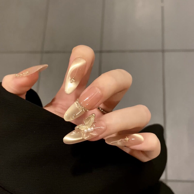 Wearable Nails Pure Handmade Champagne Cat Eye Autumn and Winter New Long Manicure Patches High-End Fake Nails Removable Wearable Nails Pure Handmade Champagne Cat Eye Autumn and Winter New Long Manicure Patches High-End Fake Nails Removable