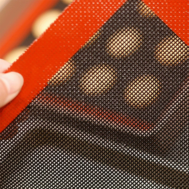 Специальный силиконовый коврик для выпечки печенья из полых силиконовых волокон, имитирующий текстуру макарон.