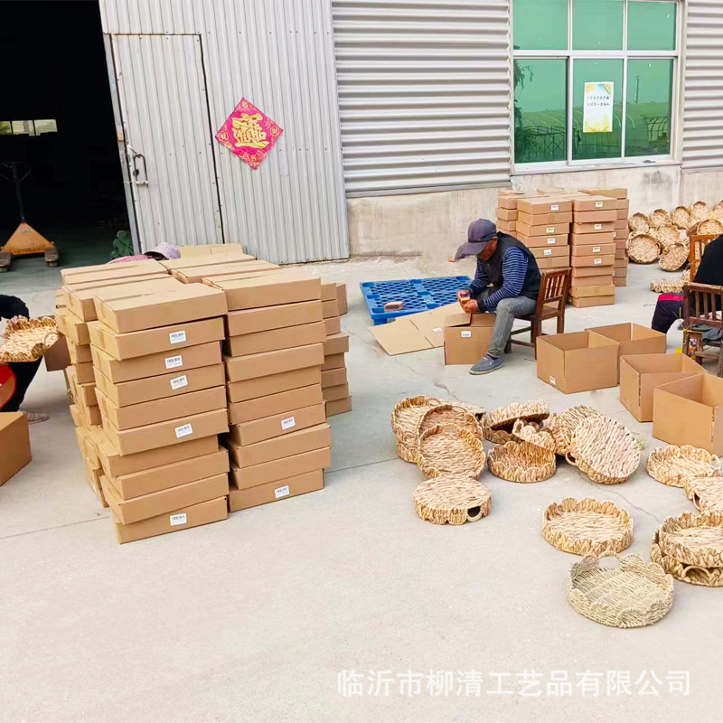 Linyi cuerda de paja pétalo bandeja redonda en forma de abanico con mango mesa de café de hierba de calabaza decoración plato de mesa de ratán de hierba de mar nuevo