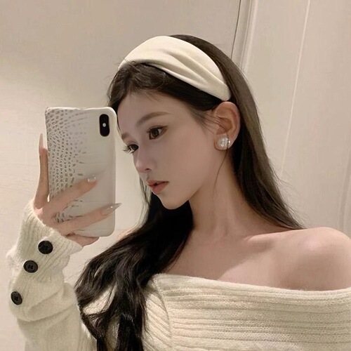 Retro-Style High-End Pure White Wide-Band Headband Simple High-Crown Hair Accessory for Women, Sophisticated Facial Cleansing Hair Headband