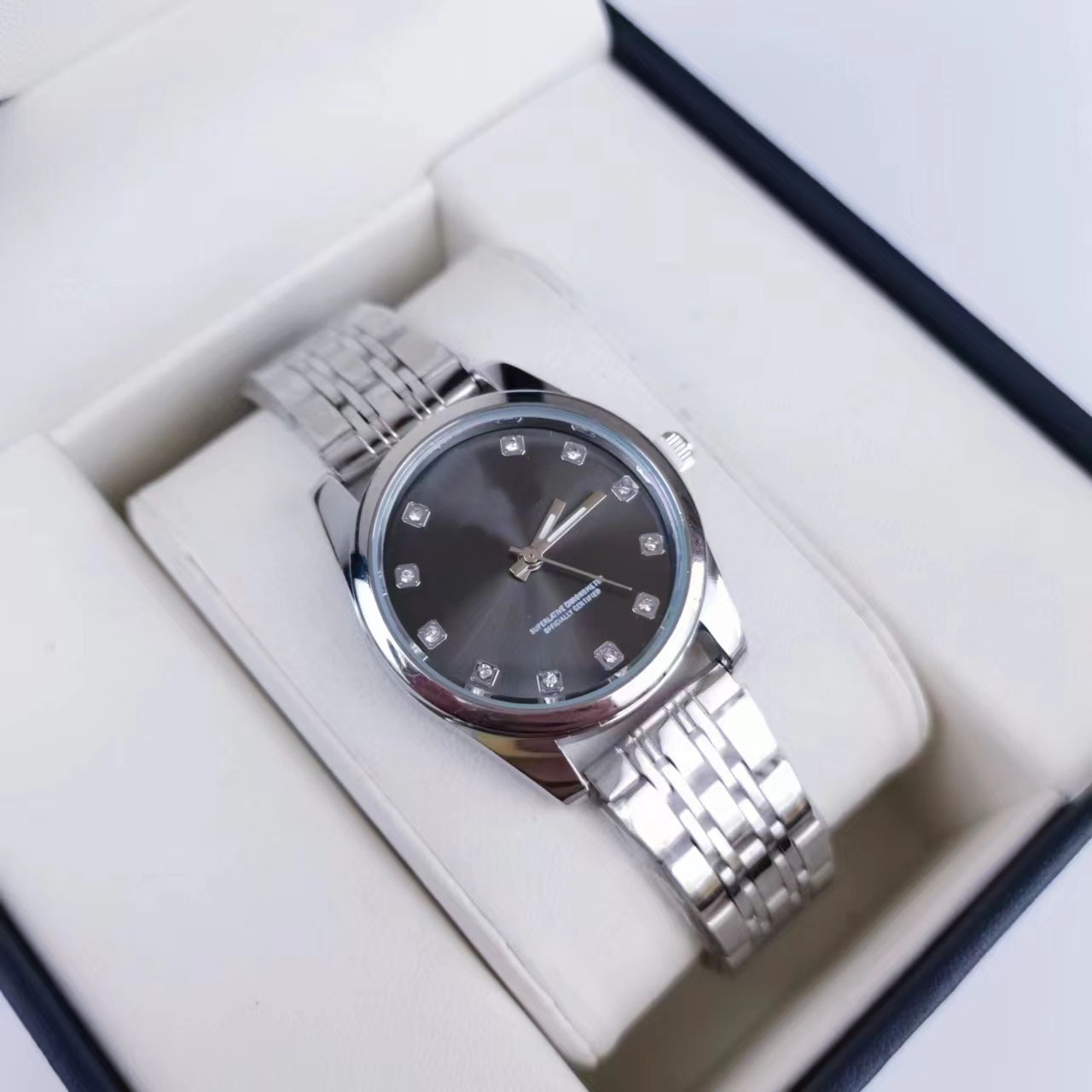 여성 메탈 손목시계 스테인리스 밴드 아날로그 쿼츠 학생용 37mm 패션시계