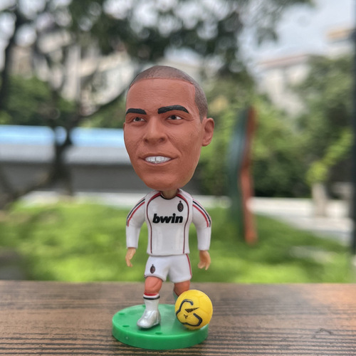 AC Milan Kaka Martini Nesta Inzaghi Anchenotti Baggio Silva model doll ornaments