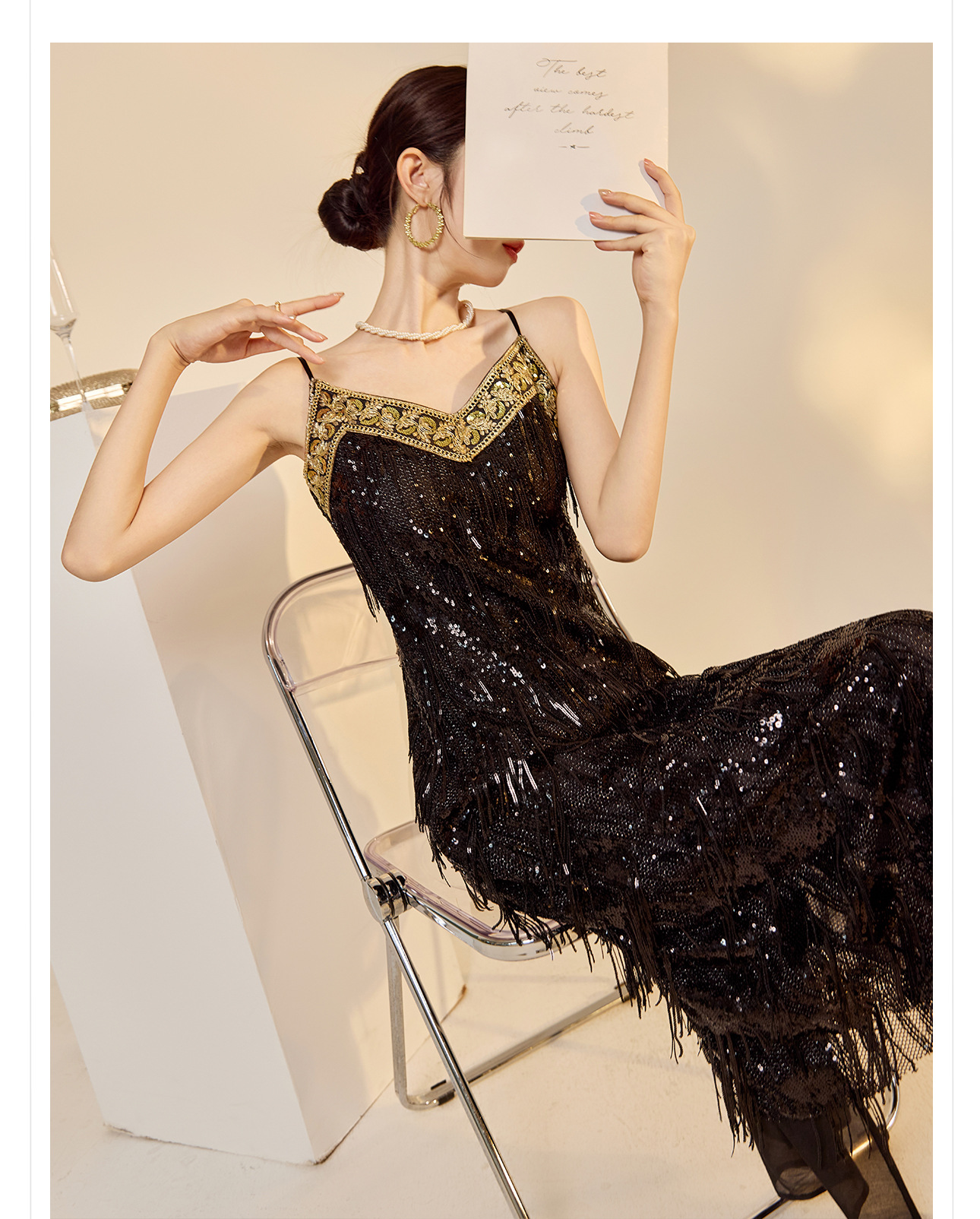 Đầm maxi nữ thắt eo phong cách Trung Hoa cổ điển đính cườm lưới thêu tua rua ZX N7012 — Đen Obsidian, Gạo hạnh nhân chi tiết 2