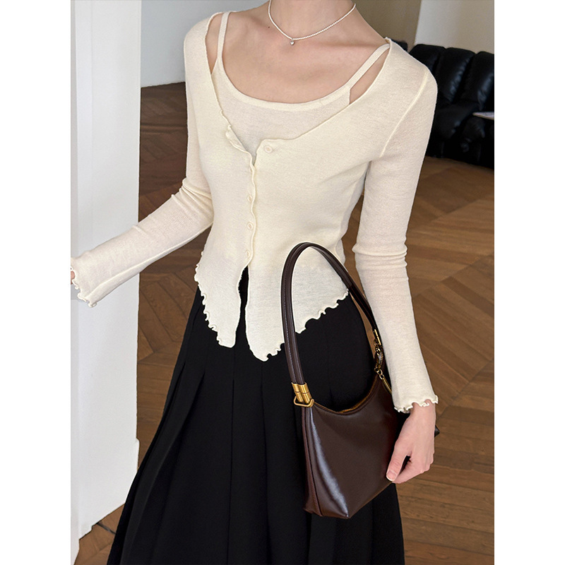 Tangerine Zhi Spring New Korean Style Thin Fake Two-Piece Soft and Waxy Slim Wavy Edge Knitwear for Women 2056