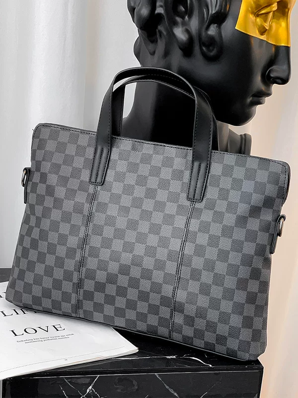 One-shoulder bag, laptop for documents, business version