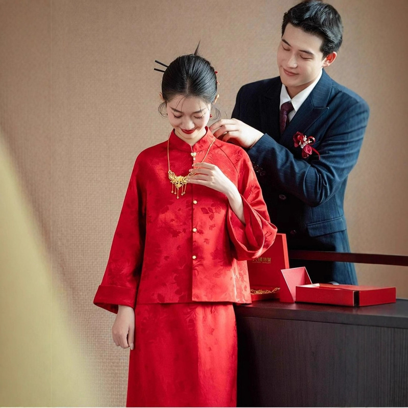 Toast Suit Bride Wedding New Chinese Style Red Suit White High-End Home Banquet Engagement Suit Long Sleeves Toast Suit Bride Wedding New Chinese Style Red Suit White High-End Home Banquet Engagement Suit Long Sleeves
