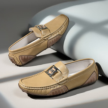 夏季直播热销新款大码男鞋百搭豆豆鞋真皮潮男一脚蹬驾车懒人百搭