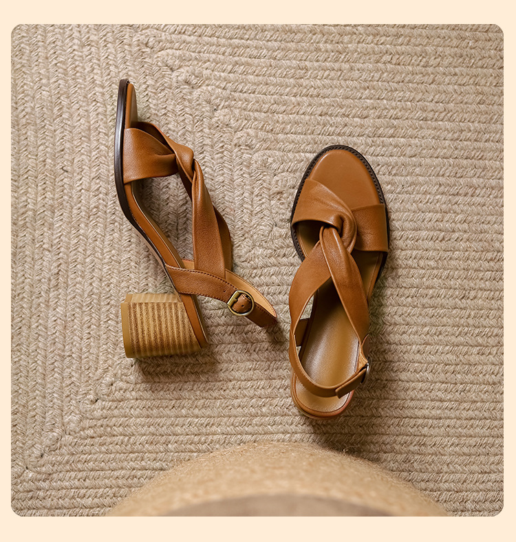 Sandal cao gót nữ da thật hở mũi quai ngang gót dày retro — Màu nâu chi tiết 14