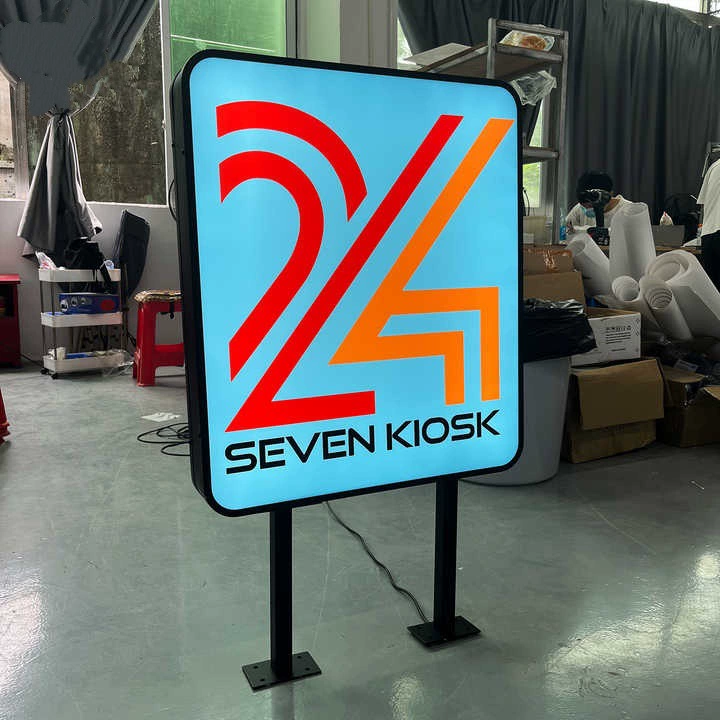 Продавцы Etsy специализируются на 24-часовых бизнес-световых коробах, наружных водонепроницаемых и влагозащищенных вывесках для супермаркетов и магазинов шаговой доступности.