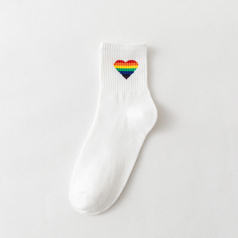 Calcetines de mujer de otoño e invierno a media pantorrilla estudiante de dibujos animados blanco oso letras del arco iris encantadora cara sonriente a rayas deportes estilo coreano calcetines de mujer