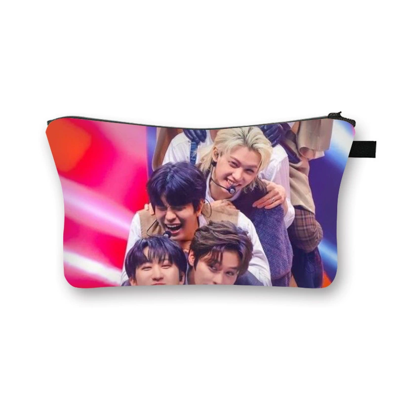 Сумка косметичка SKZOO STRAYKIDS для студентов и детей, косметики, мешок для хранения, для девочек, витринная вентиляция