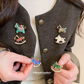 耳环;项链;耳钉