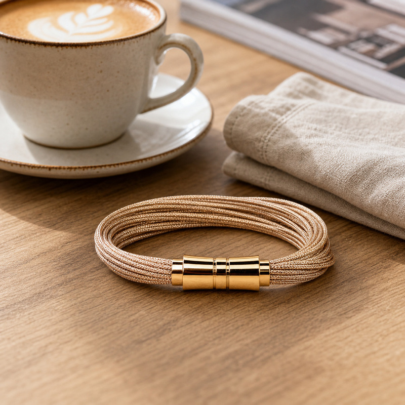 Hand-woven gold thread bracelet, vintage rope wristband with gold magnetic clasp, fashionable casual accessory gift
