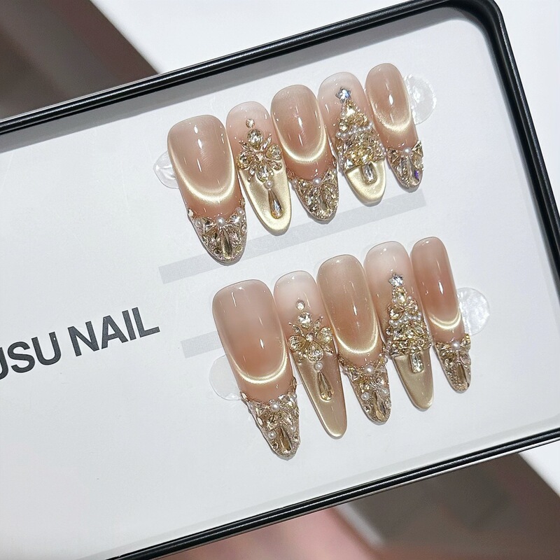 [Christmas Star] Smiling French Diamond Christmas Tree Niche Design Wearable Nail Patches Removable Nail Patches