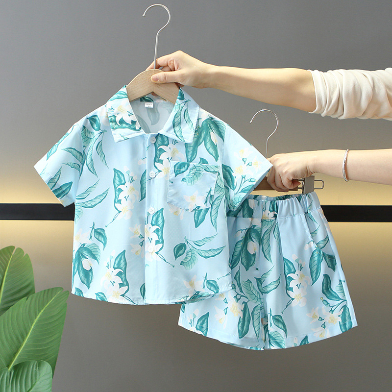 7858 traje de verano para niños 2025 nueva camisa de manga corta para niños de dos piezas ropa de estilo de playa de verano para bebés