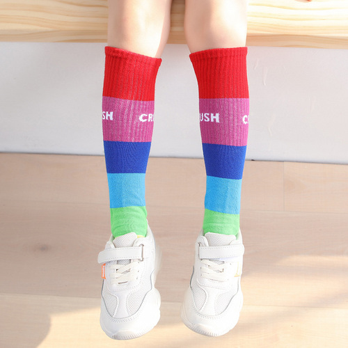 Children's socks spring and autumn fashion vertical rainbow stripes student sports socks girls mid-tube candy rainbow color trend