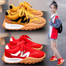 女童鞋2025新款秋季儿童公主运动阿甘鞋女孩休闲软底德训鞋中大童