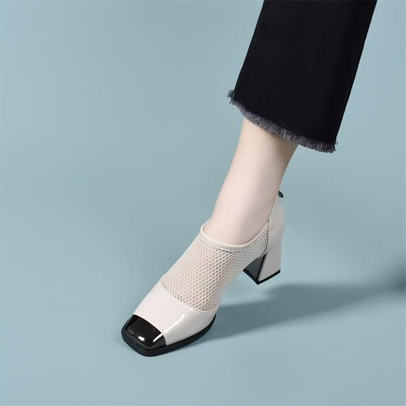Sandálias de malla para mujeres 2026 nueva primavera y verano de tacones gruesos zapatos cuadrados de cabeza de hierro zapatos transpirables de malla de talón medio