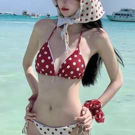 新款性感撞色红色波点泳池拍照温泉泳衣女分体比基尼辣妹带头巾