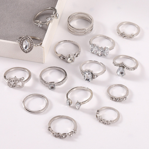 European and American cross-border foreign trade retro ring wholesale fashion leaf love diamond 15-piece set fashionable women's ring