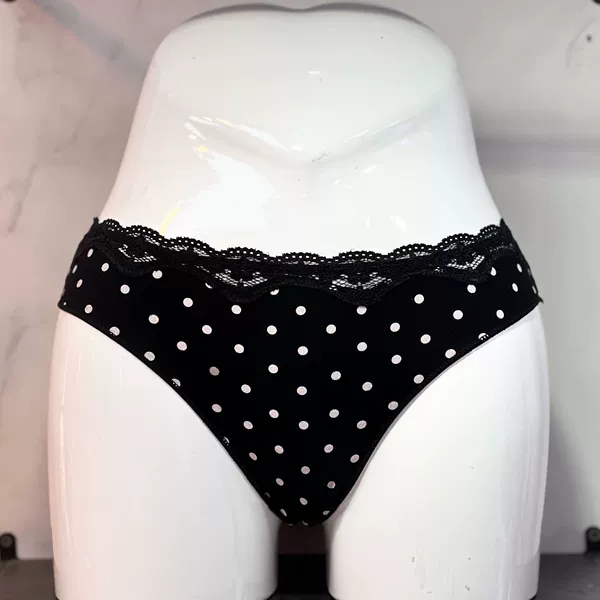 Black (dot)