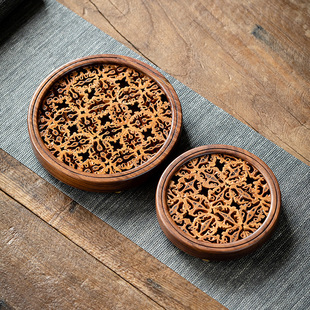 ���Ӳ���w��سи߶˺��Һں���ľ���и������̨С��P�躣�U��