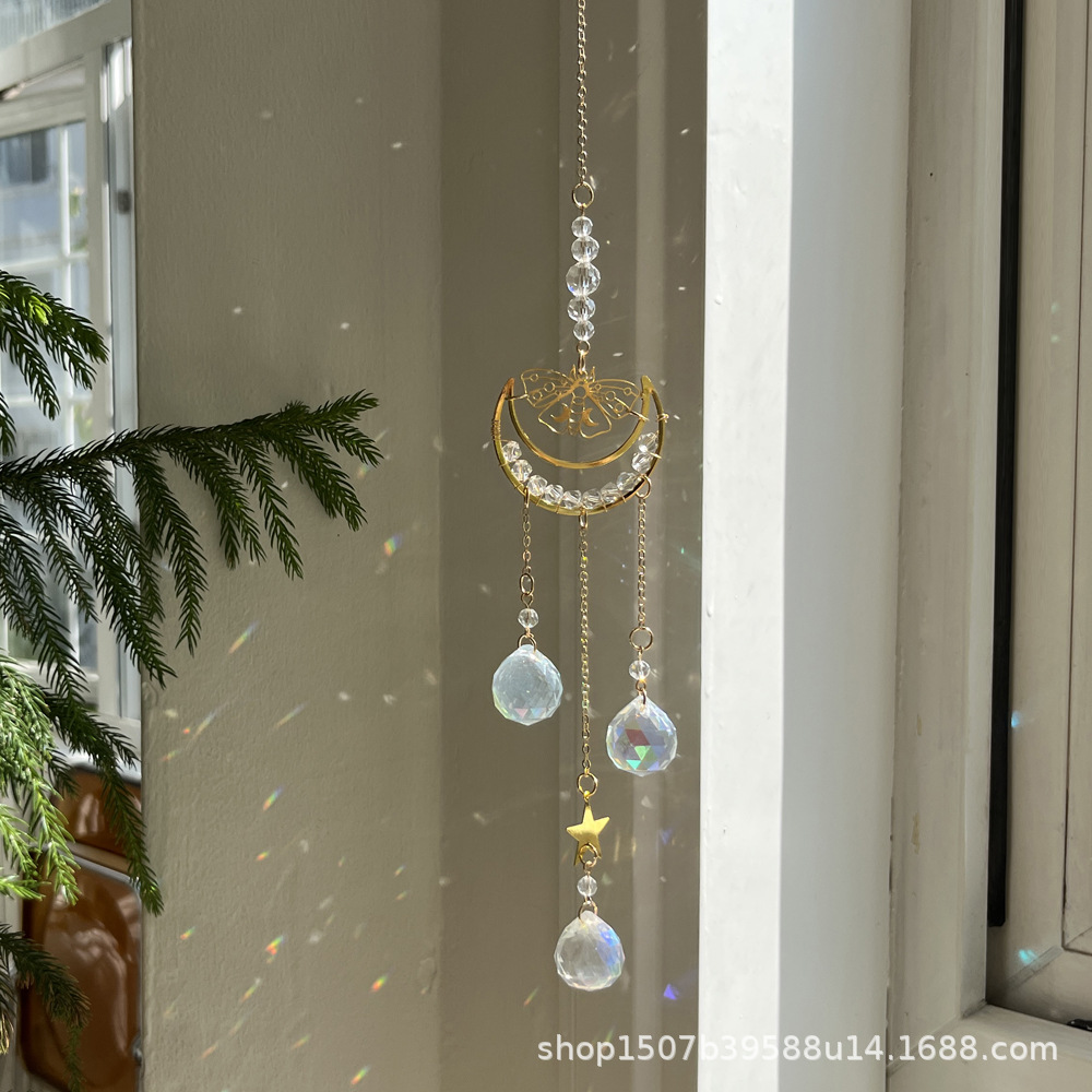 Fabricante de origen de Sun Catcher Nuevos productos transfronterizos Decoración de jardín Hermoso colgante Luna Mariposa Moth Sunshine Catcher