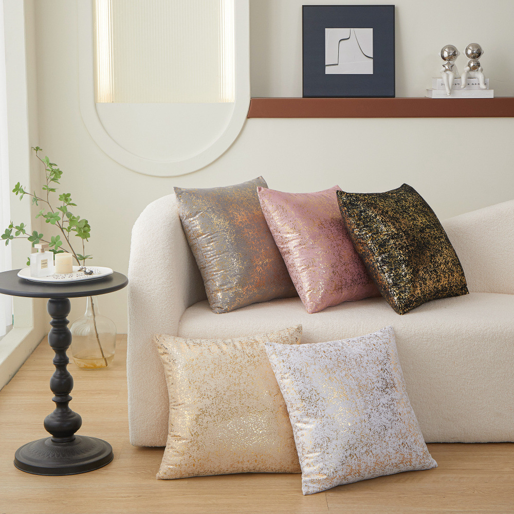Nantong Home Textile Manufacturers Are Recruiting Agents for High-Weight Velvet Hot Stamping Pillows and High-End Sofa Pillows