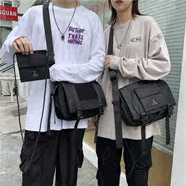 新款韩版单肩包男士单背书包潮流运动休闲旅行斜跨酷包