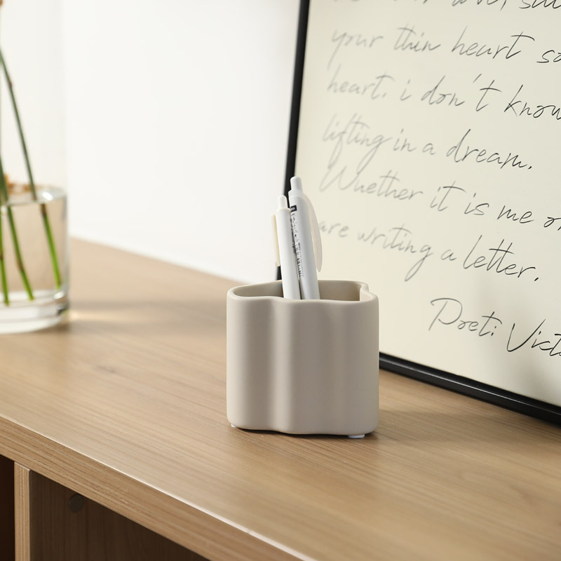 Nórdico cerámico simple dormitorio almacenamiento lata ins bolígrafo creativo escritorio maquillaje cepillo almacenamiento caja adornos de tocador