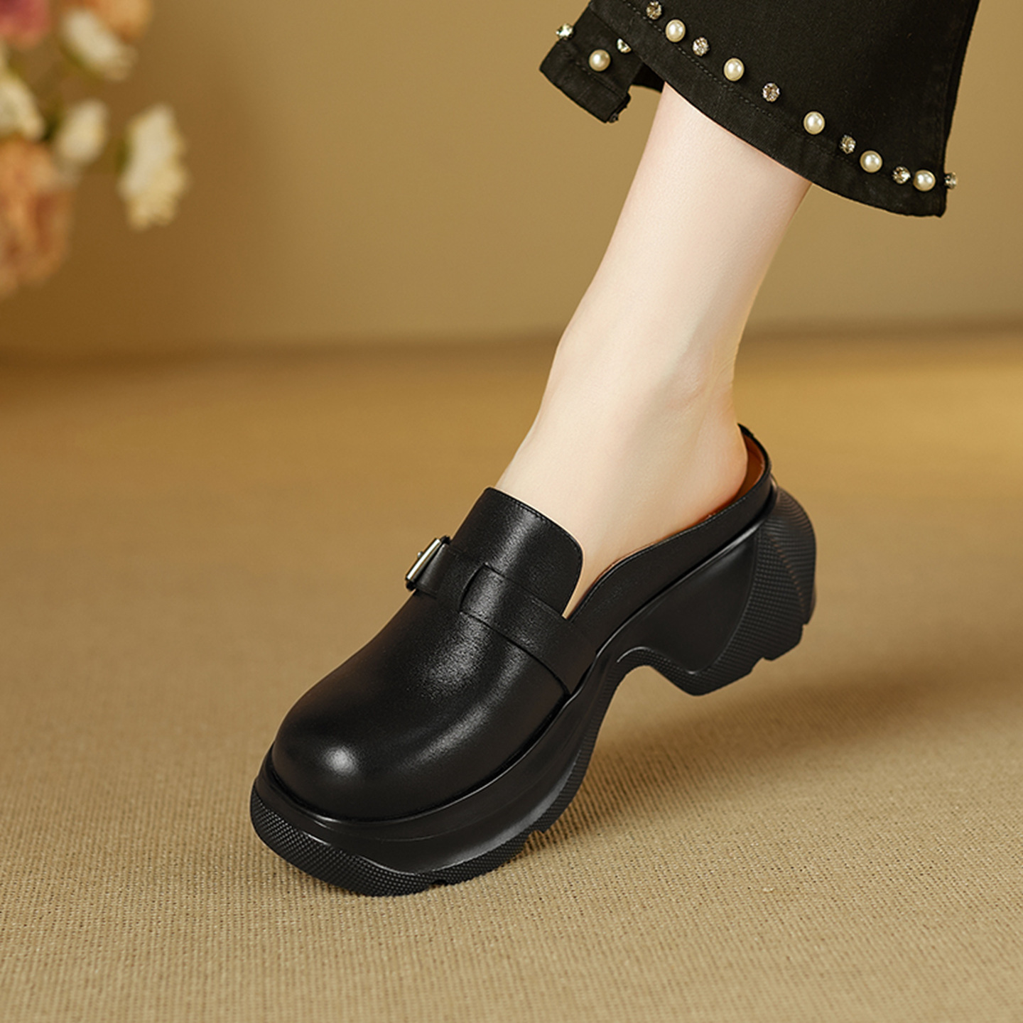 Dép sandal nữ mũi nhọn da bò thật đế dày gót cao 7 cm — đen