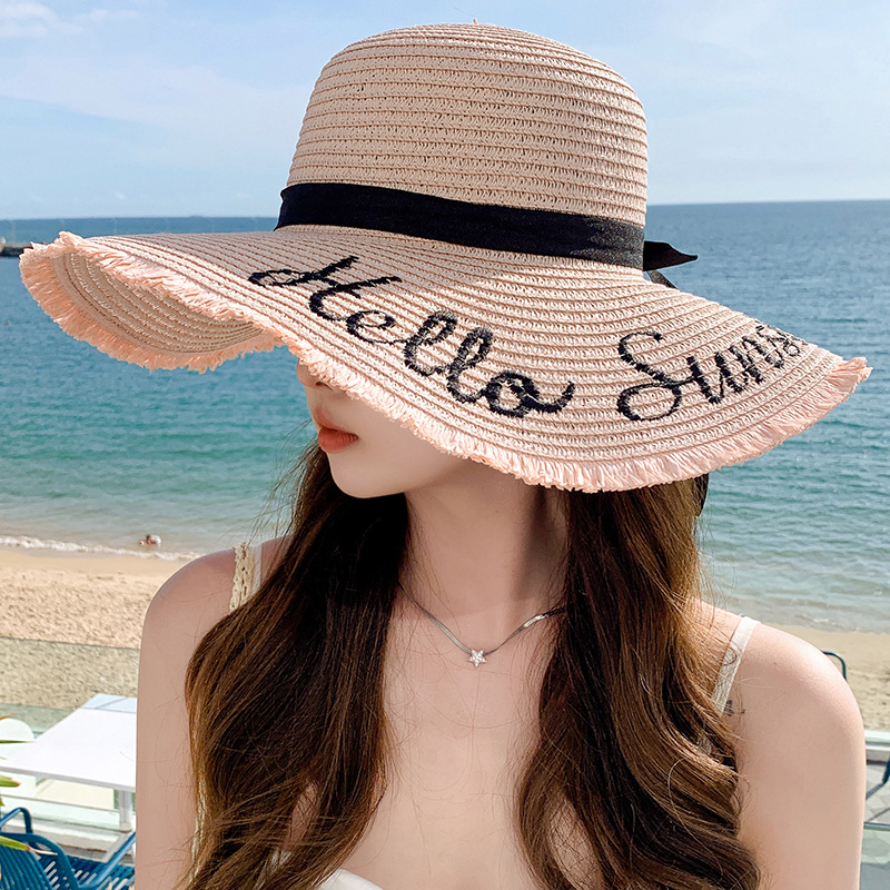 Suvine tikitud päikesekaitsega õlgmüts naiste moe ja lihtsuse jaoks, kirjaga vibuga lindiga päikesekaitsemüts, armas päikesemüts_voghion.com