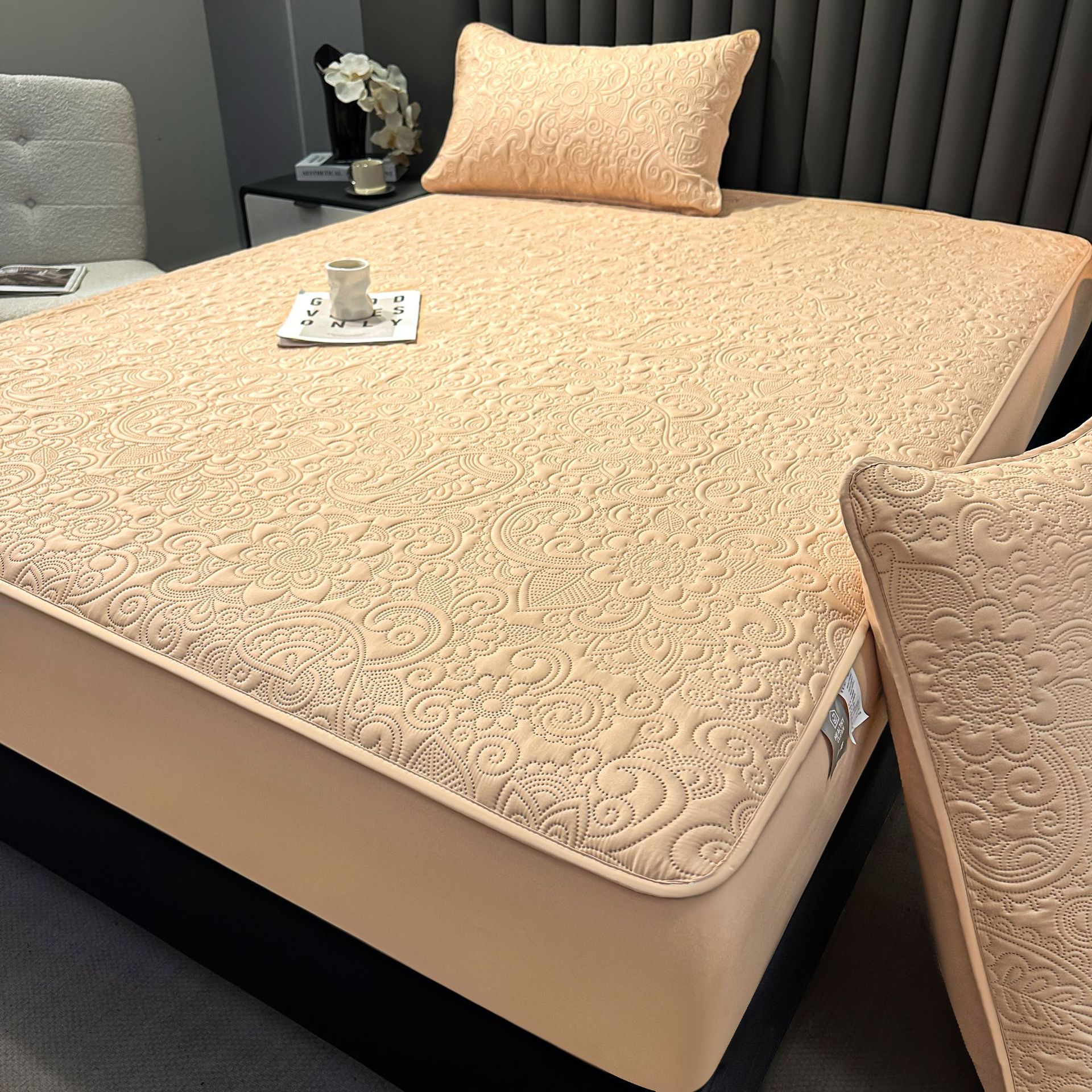 VANKE serie de algodón abrasivo cama cubierta de cama cubierta de cama cubierta de cama cubierta de protección de colchón cubierta de tres piezas cubierta de polvo gruesa