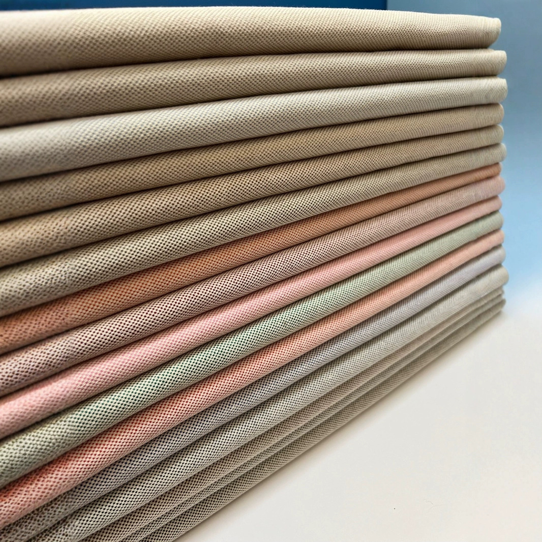 彩色全涤斜纹箱包手袋鞋材等色织提花布料