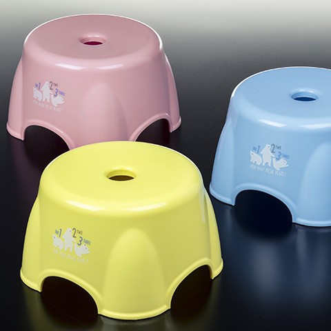 Japanese imports NAKAYA Plastic Wooden bench household Children's stool Round stool thickening non-slip Pedal baby take a shower Low stool