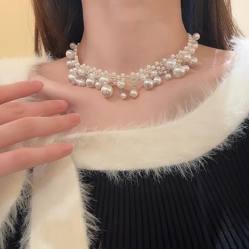 Collier ras du cou en diamants et perles, style rétro français, léger, luxueux et élégant._voghion.com