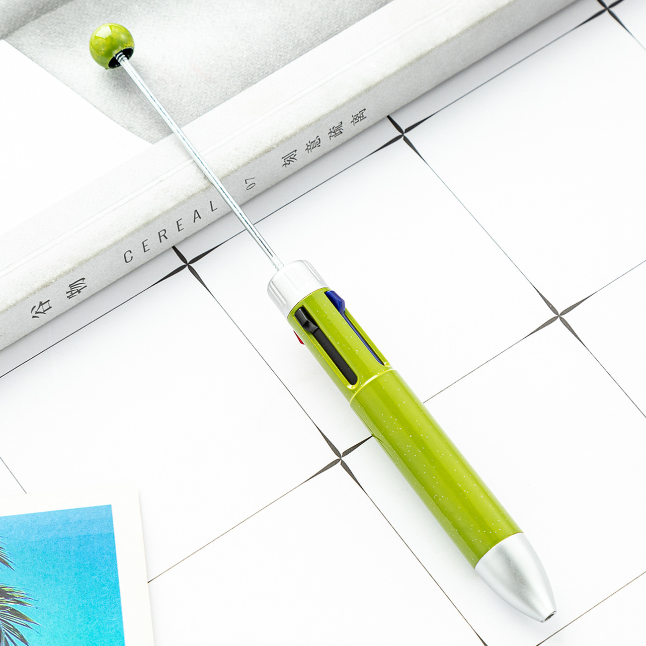 DIY cuatro colores bolígrafo de bola bolígrafo estudiantes papelería multicolor bolígrafo de bolígrafo de marca de línea clave pulsar bolígrafo plástico