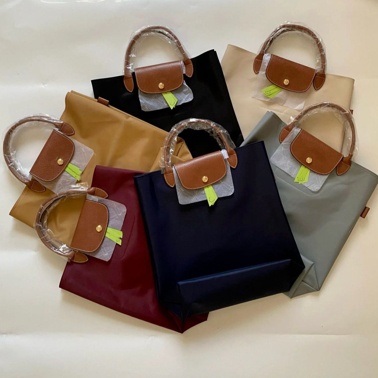 Quality nylon handheld capacious bag, laptop, genuine leather